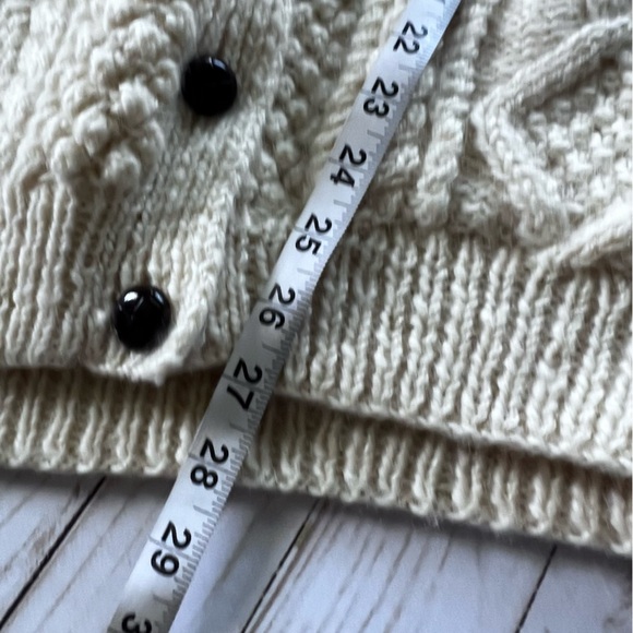 Vintage 100% Irish Pure Wool Hand Knit Aran Fisherman Sweater Size Large - Picture 15 of 15